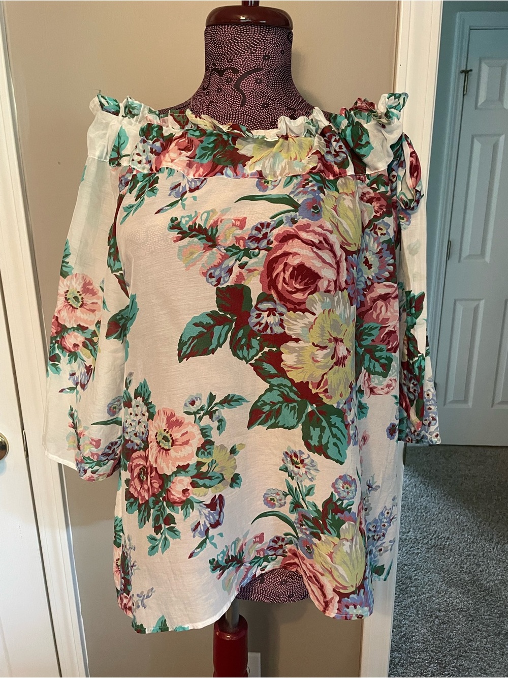 Never A Wallflower cotton silk blend floral Off-Shoulder Blouse Sz large